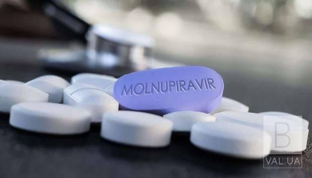 В Україну прибула перша партія ліків від коронавірусу «Молнупіравір»