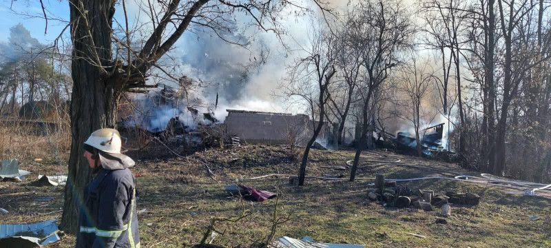 У результаті обстрілів у Киїнці є загиблі і поранені (Відео)