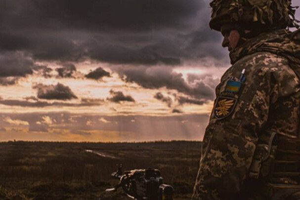 Українська армія збила 5 літаків та вертоліт нападників