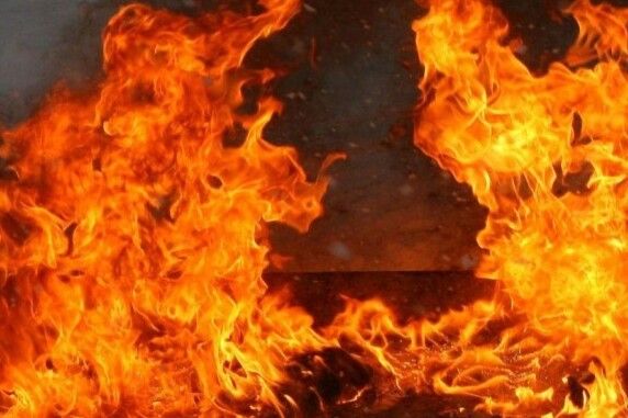 Седнів на Чернігівщині «задихається»: росіяни масово спалюють трупи своїх військових