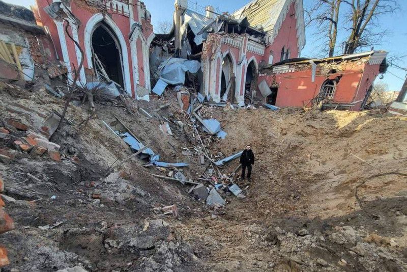 Як російські окупанти знищили пам’ятку архітектури в Чернігові (Фотофакт)