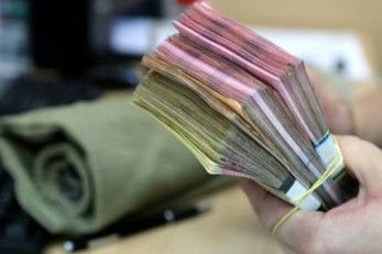 У городянські відділення Укрпошти та Ощадбанку завезли готівку