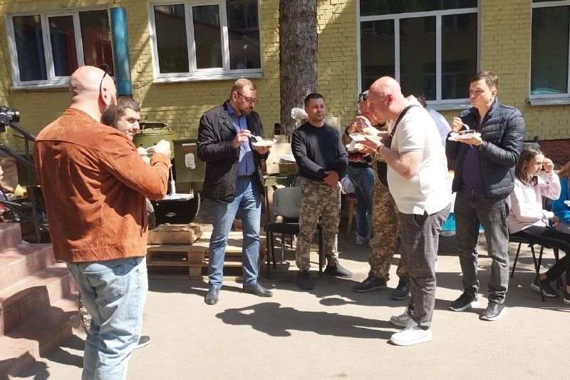 Чернігівський навчально-реабілітаційний центр отримав три автомобілі