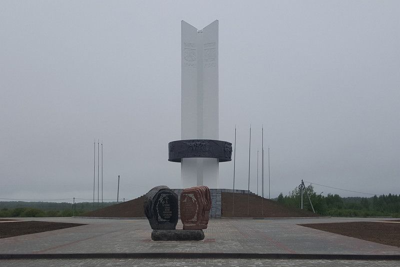 На Чернігівщині ініціювали демонтаж монументу оманливої “дружби народів” у Сеньківці