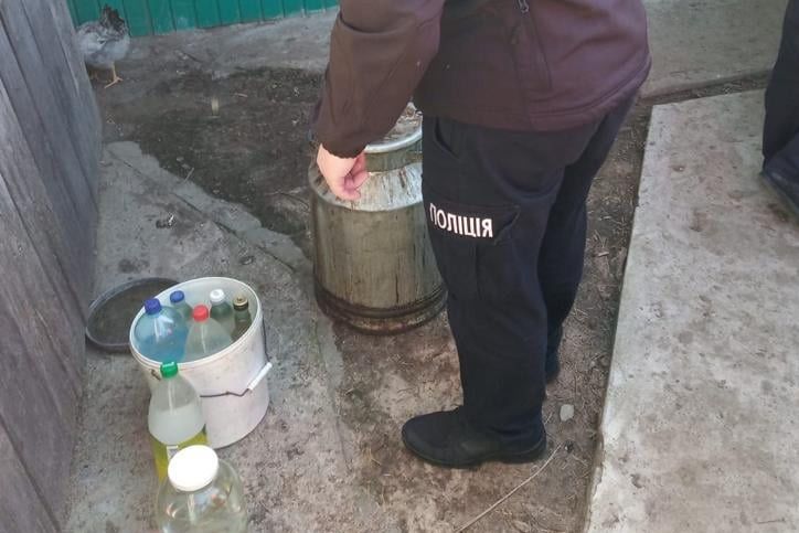 На півночі Чернігівщини борються із незаконною торгівлею алкоголем