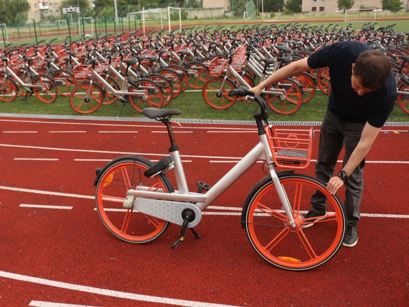 Нідерланди передали медикам та освітянам Чернігівщини 144 велосипеди. ФОТО