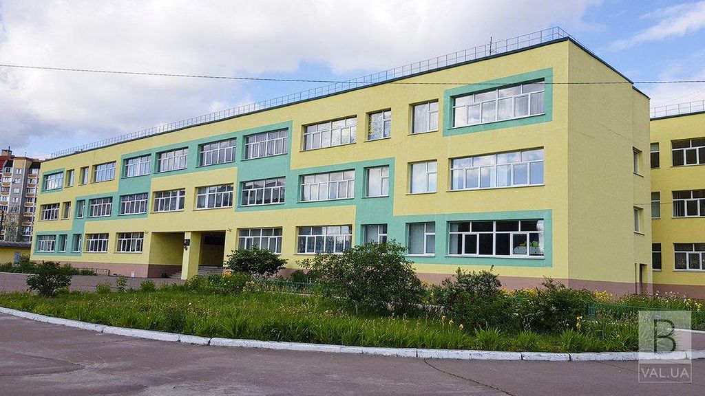 На ремонти пошкоджених шкіл у Чернігові виділили 37 мільйонів гривень