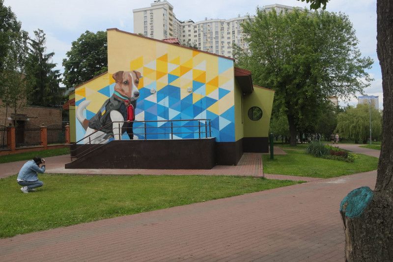 Пес Патрон з Чернігова з’явився на столичному муралі (Фото)