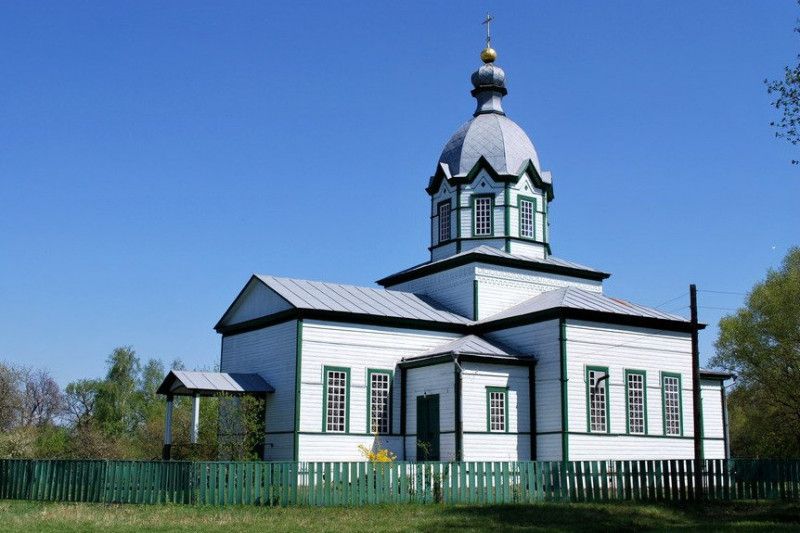 Ще одна громада на Чернігівщині відмовилася від московської церкви