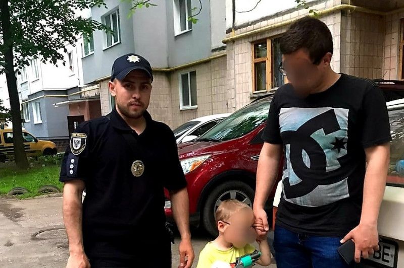 У Чернігові загубився 5-річний хлопчик: дитину знайшли