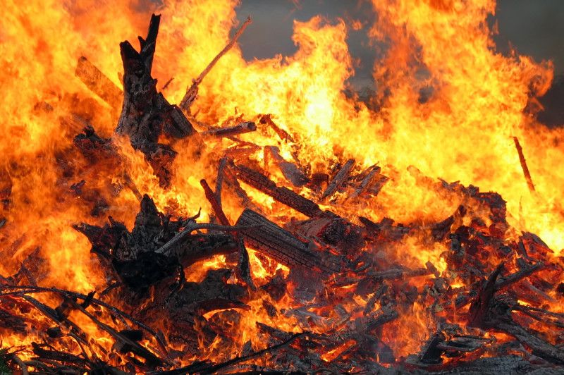 Чернігівщина: надзвичайними попереджають про пожежну небезпеку
