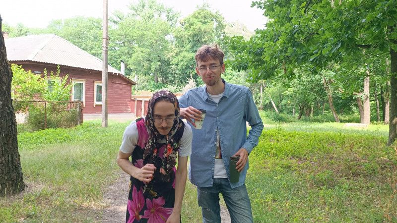 Чернігівський гурт створив сатиричну пісню під назвою «Могила москаля»