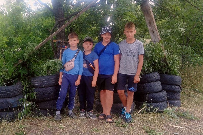 Діти на Чернігівщині збирають гроші на підтримку ЗСУ