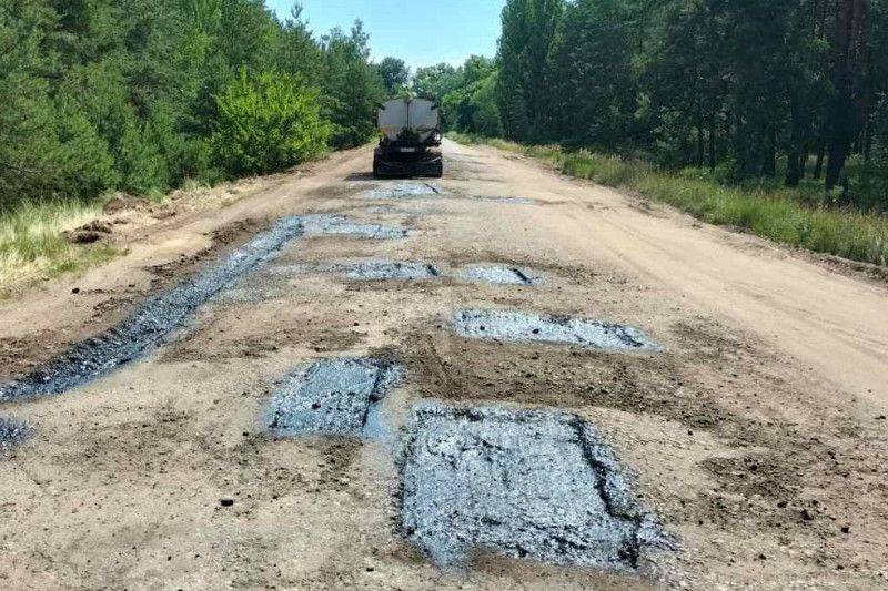 Ремонтують дорогу Бобровиця – Свидовець – Новий Биків – Ічня