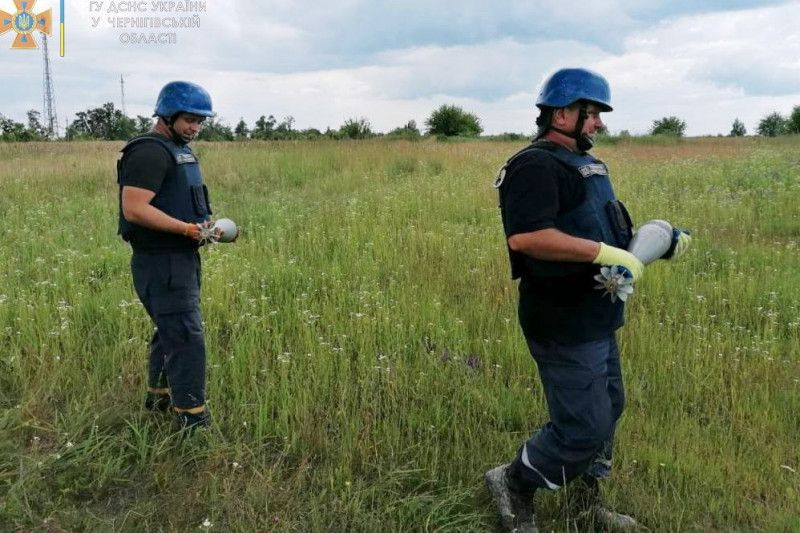 За вихідні на Чернігівщині виявлено 275 вибухонебезпечних предметів