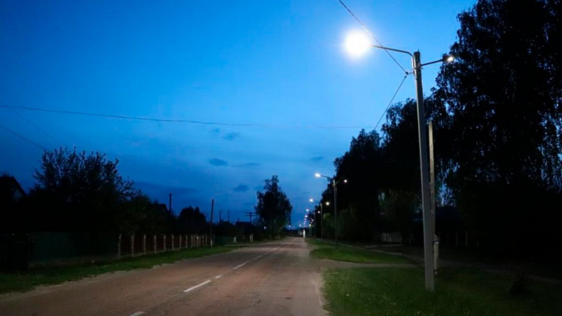 У громадах Корюківського району вмикатимуть вуличне освітлення