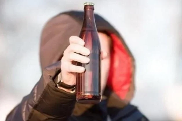 На Чернігівщині одинадцятирічний хлопчик отруївся алкоголем