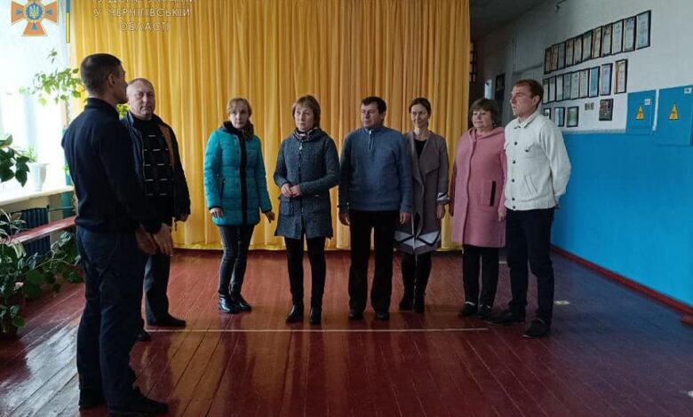 На Чернігівщині рятувальники розказали дітям про пожежі та надзвичайні події