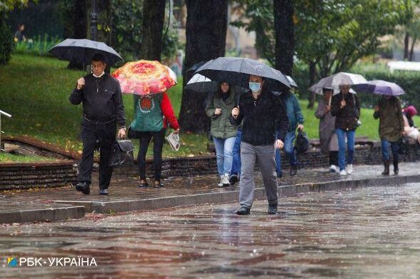 Зливи на Чернігівщині: прогноз погоди на завтра