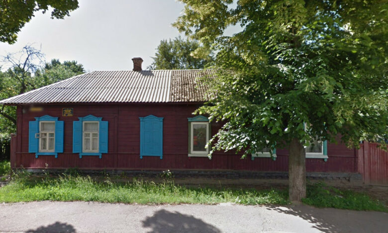 Чернігівська міськрада продала приміщення біля «Градецького» за 0,5 млн грн