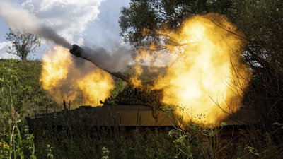 Російські війська обстріляли село на прикордонні Чернігівщини