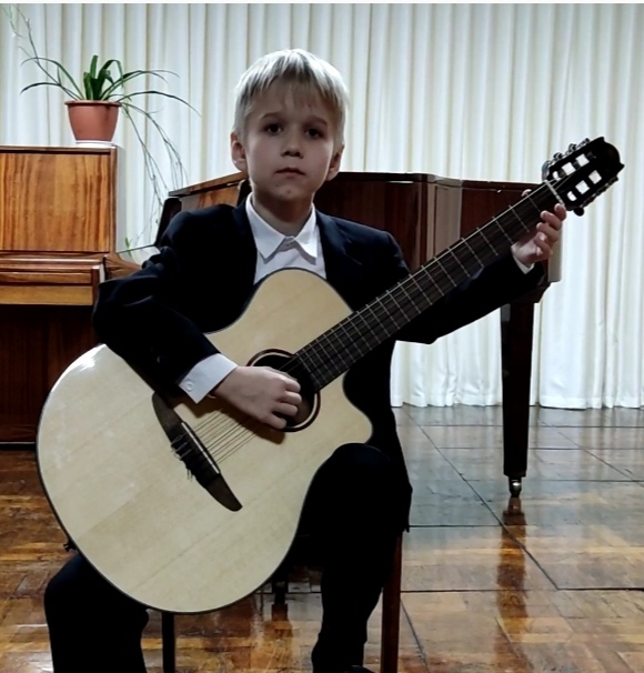 Юні музиканти із Сновська перемогли на Міжнародному та Всеукраїнському конкурсах