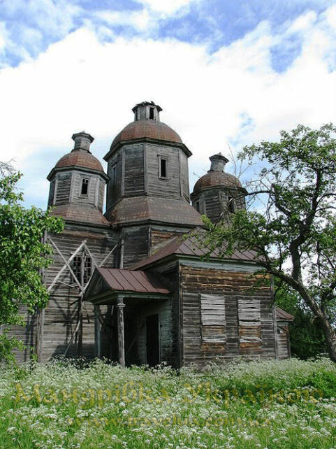 На Чернігівщині збереглася унікальна дерев’яна церква