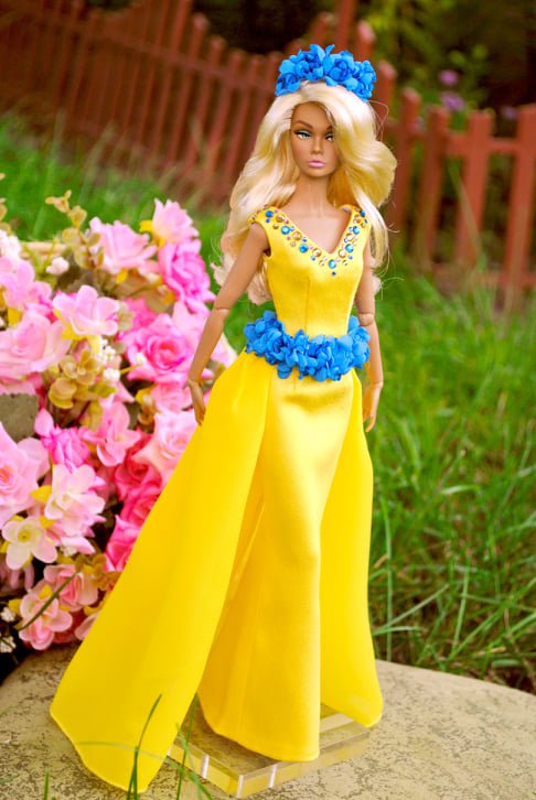 Найдорожча коштувала тисячу доларів: менянка Альона Курдюк створює неймовірних ляльок (Фото)