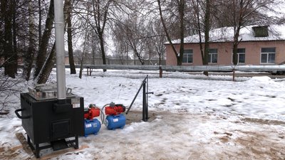 "Без електрики працювати дуже складно": в інтернаті у Городні встановили генератор, польову кухню та свердловину