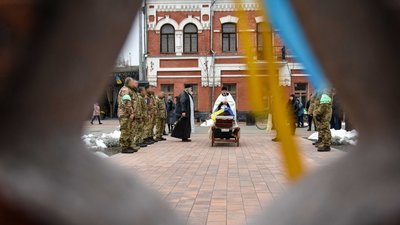 У Ніжині поховали бійця, який загинув на Херсонщині