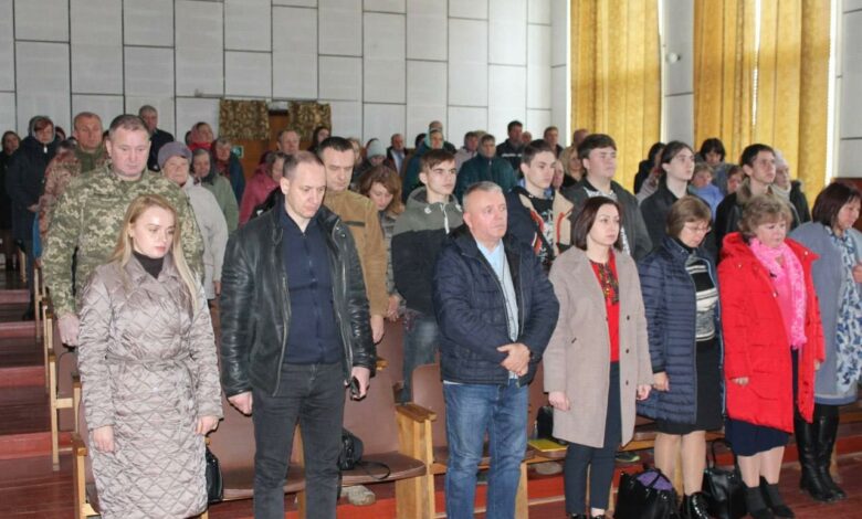 На Чернігівщині концерт аматорів зібрав майже 30 тисяч для ЗСУ