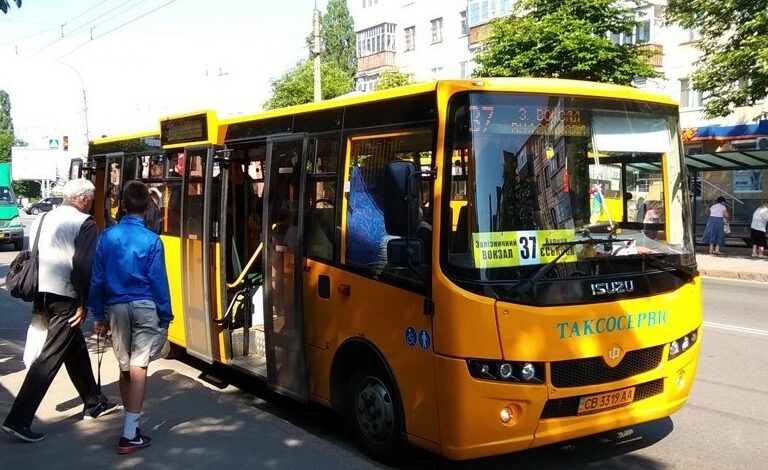 Наступного тижня до Чернігова повертаються старі автобусні маршрути