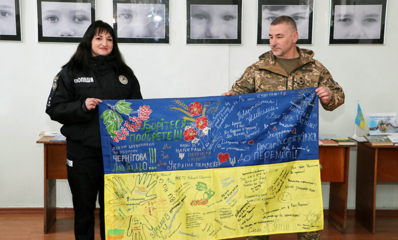 Поліцейські Чернігівщини разом із підопічними дітлахами провели патріотичну акцію