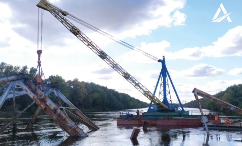 Укравтодор почав відбудовувати міст через Десну на в’їзді у Чернігів (Фото)