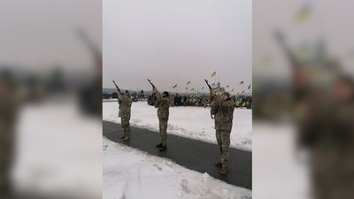 На Чернігівщині попрощалися з трьома захисниками України