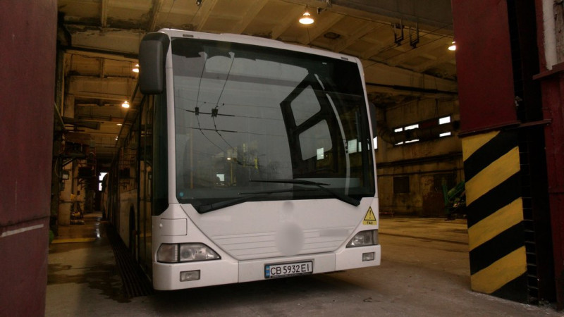 Черніговом їздитимуть шість автобусів-“гармошок”