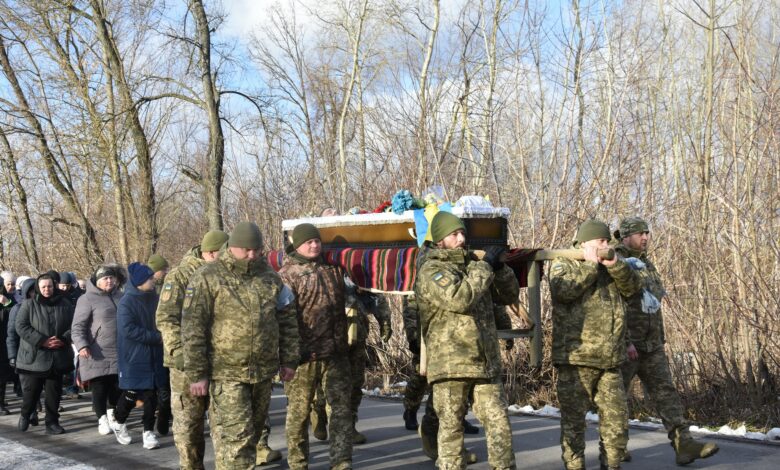 Носівська громада провела в останню путь Героя (Фото)