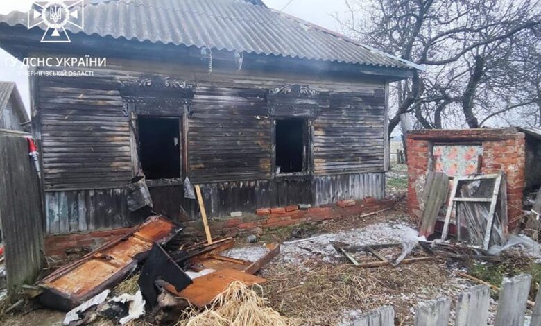 Рятувальники розказали подробиці смертельної пожежі на Чернігівщині