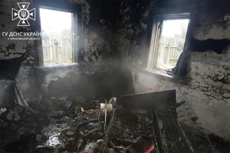 Рятувальники розказали подробиці смертельної пожежі на Чернігівщині