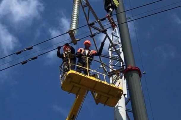 Ситуація в українській енергосистемі важка, у низці регіонів діють екстрені відключення, — «Укренерго»