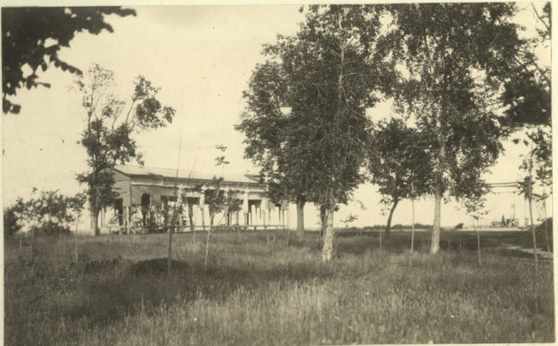 Старий Чернігів: павільйон і арка на Валу 1940-го (Фото)