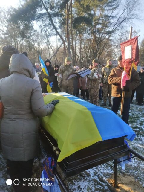 Чернігівщина попрощалася з чотирма земляками, які загинули у бою за Незалежність України
