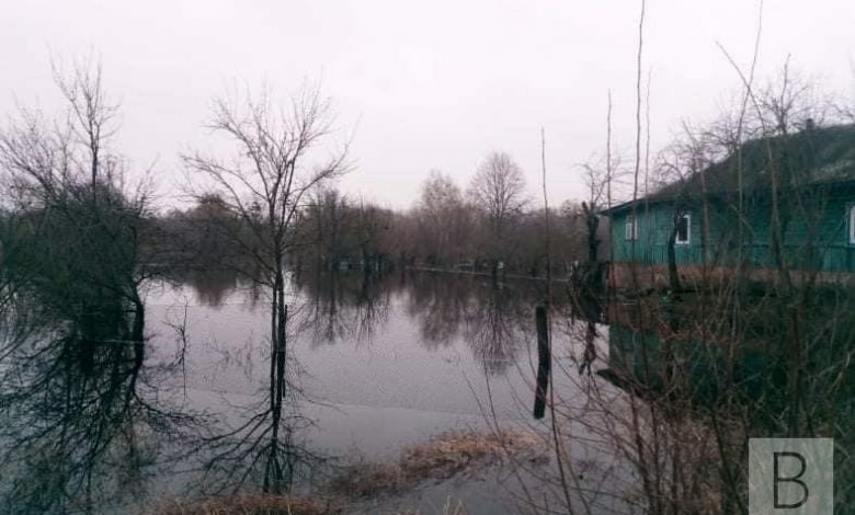 Чернігівщина у воді: затоплені будинки та порушене транспортне сполучення
