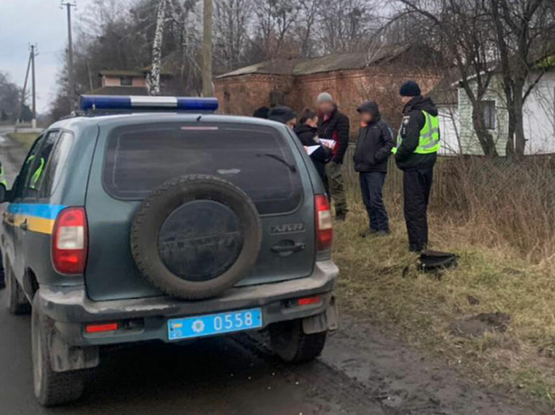 На Чернігівщині поліцейські вилучили в чоловіка гранату