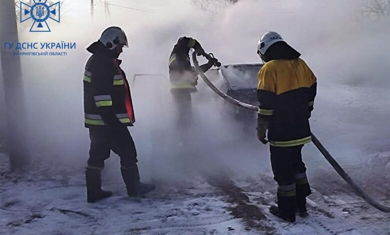 У Бахмачі згоріла автівка (Фото)