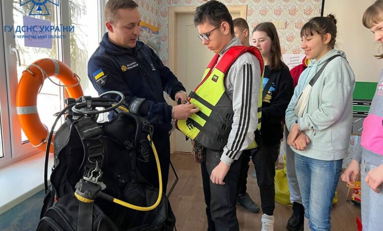 У Чернігові рятувальники ДСНС відкрили «Клас безпеки» (Фото)