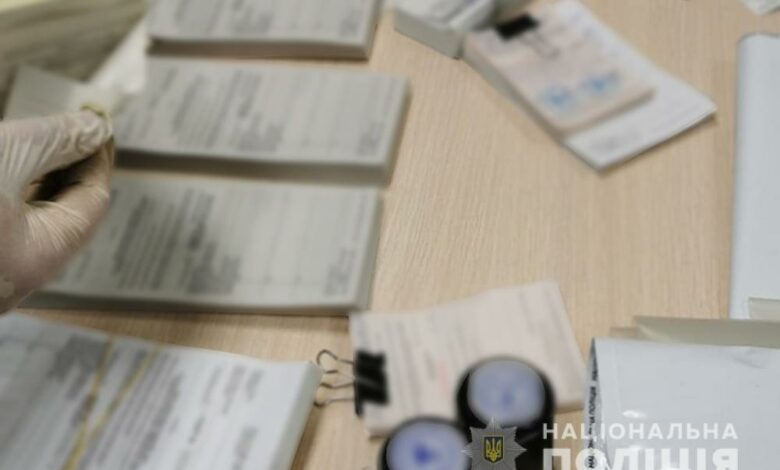 У Чернігові судитимуть медиків, які продавали рецепти на придбання наркомістких лікарських засобів (Фото)