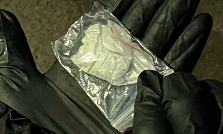 За вихідні патрульні виявили у двох чернігівців наркотики (Фото)