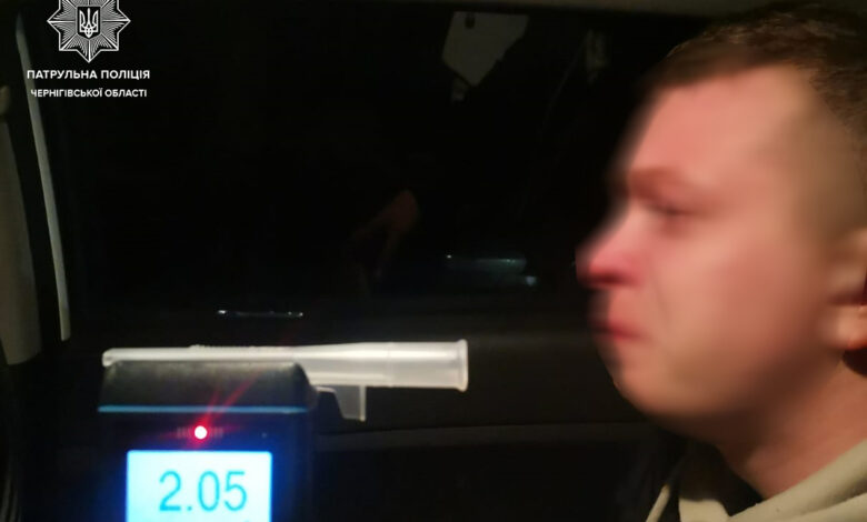 У Чернігові п’яний водій намагався втекти від патрульних (Фото)