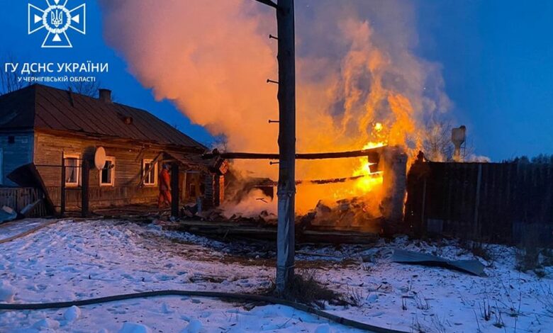 У Сновську під час пожежі житлового будинку загинув чоловік